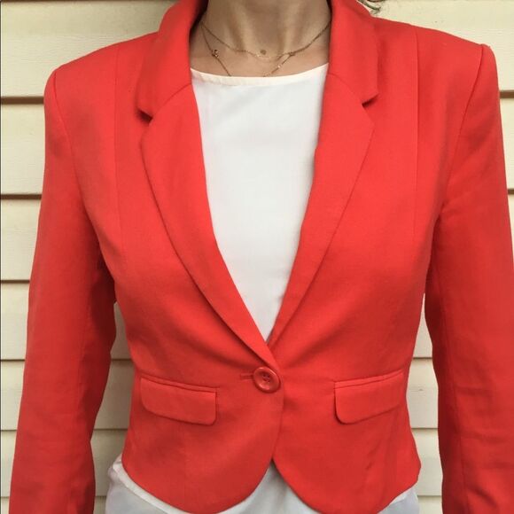 Forever 21 coral/orange fitted blazer, one button closure, very elegant, size 4 - Picture 1 of 6